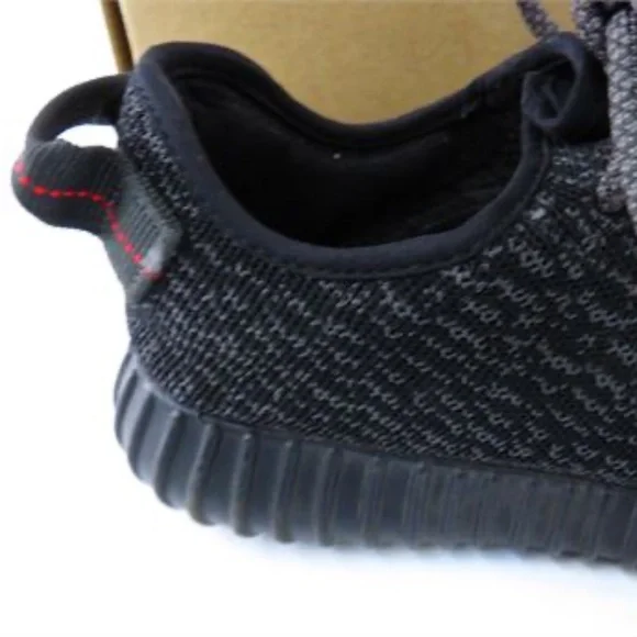 Adidas Yeezy 350 'Black', Size: 8.5 (Men) - Picture 7 of 11